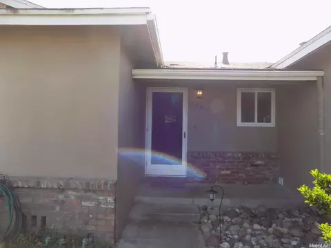1242 Cooper Dr, Manteca, CA 95336 photo 3