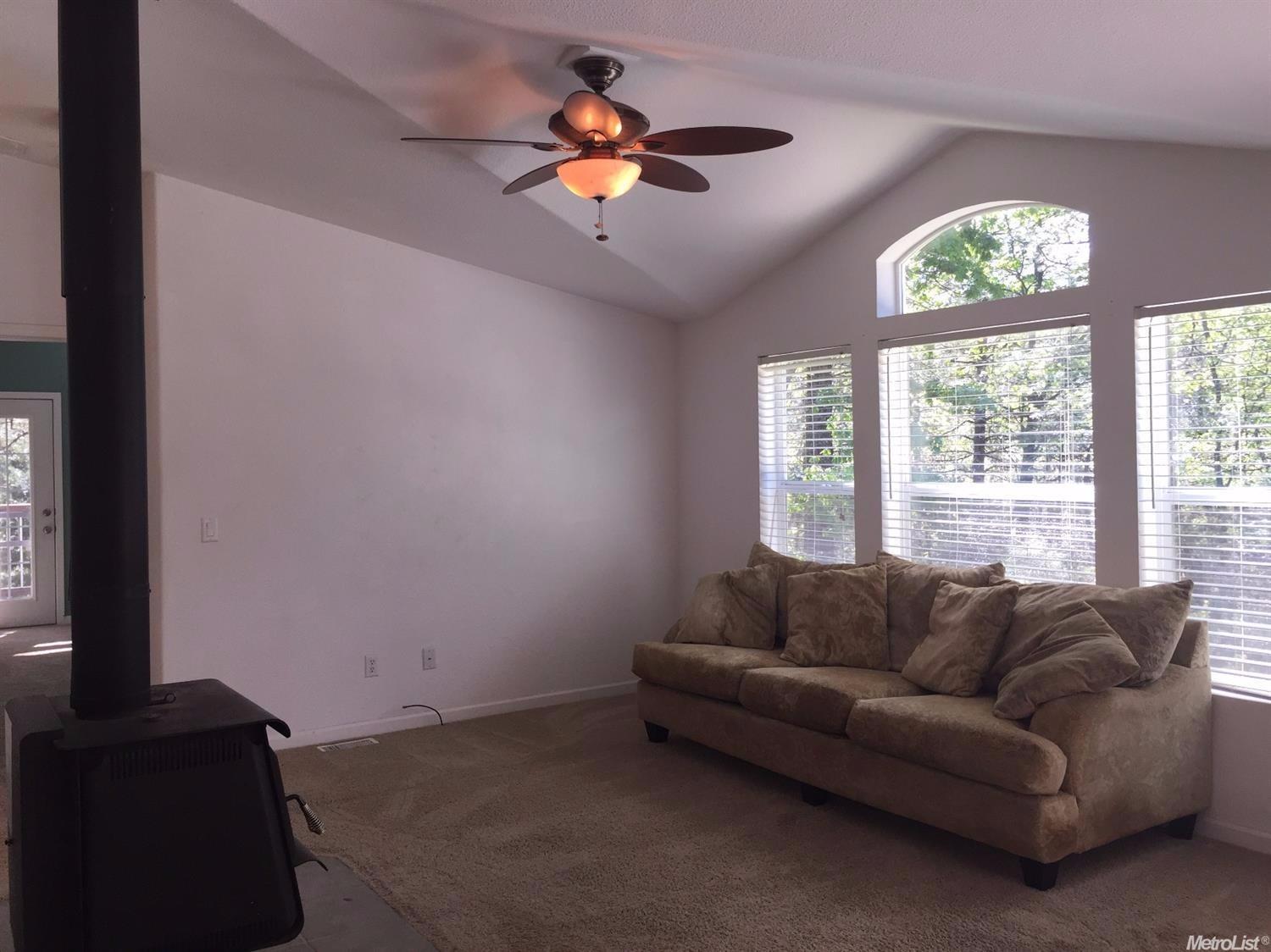 6150 Pine Needle Ln, Placerville, CA 95667 photo 10