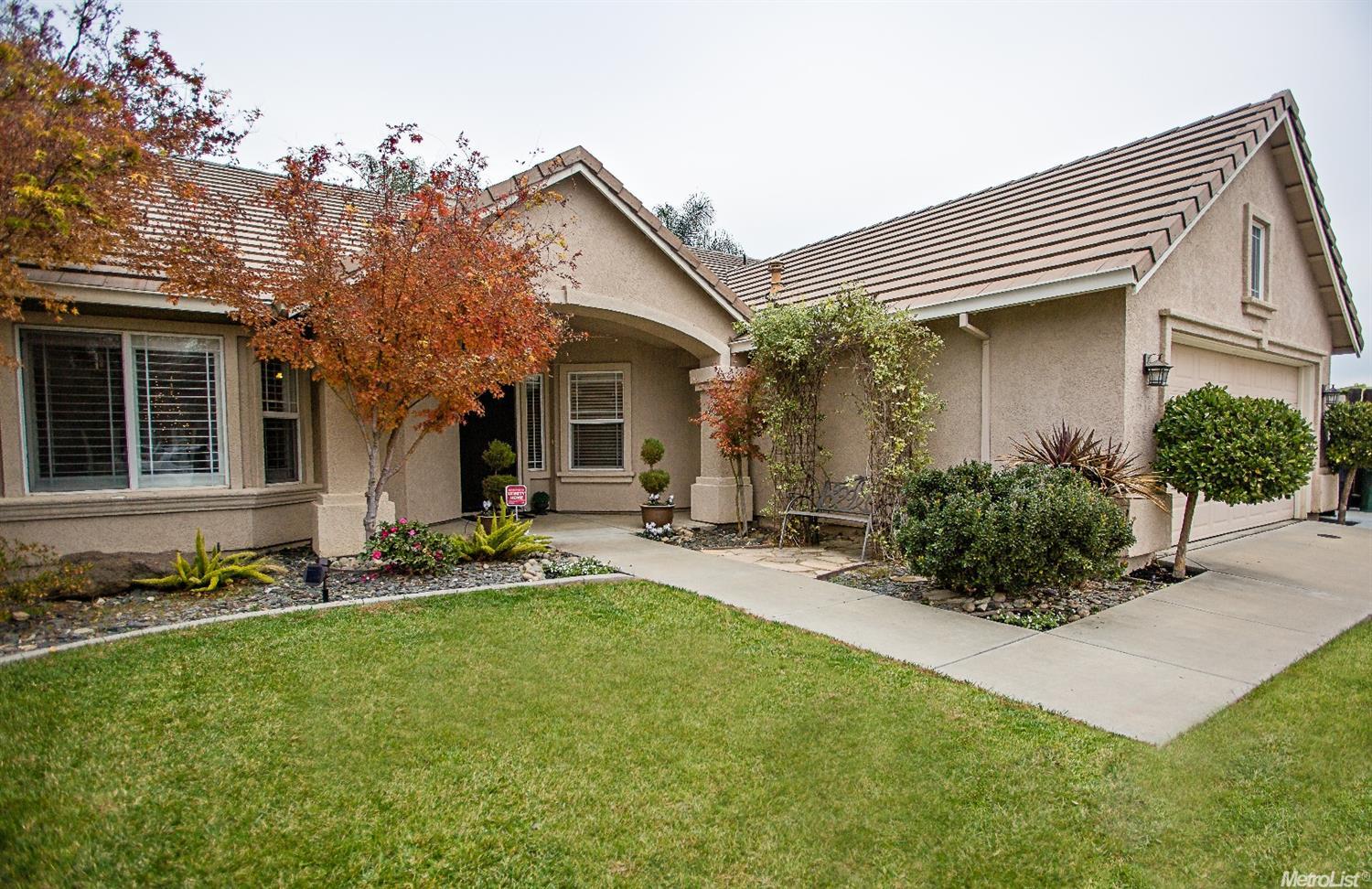 3025 Degas Ln, Modesto, CA 95355 photo 2