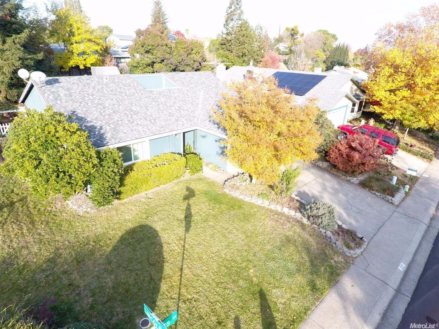 2217 Pinnacles Dr, Rocklin, CA 95677 photo 3