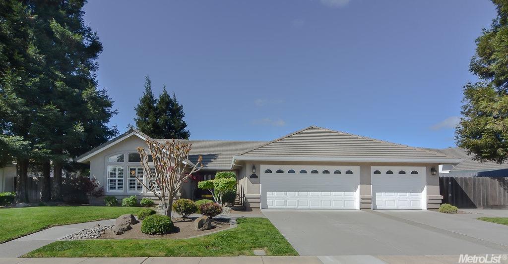 1343 Andrew Ln, Manteca, CA 95336 photo 2