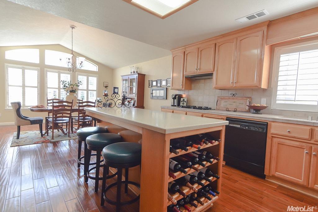 1343 Andrew Ln, Manteca, CA 95336 photo 8