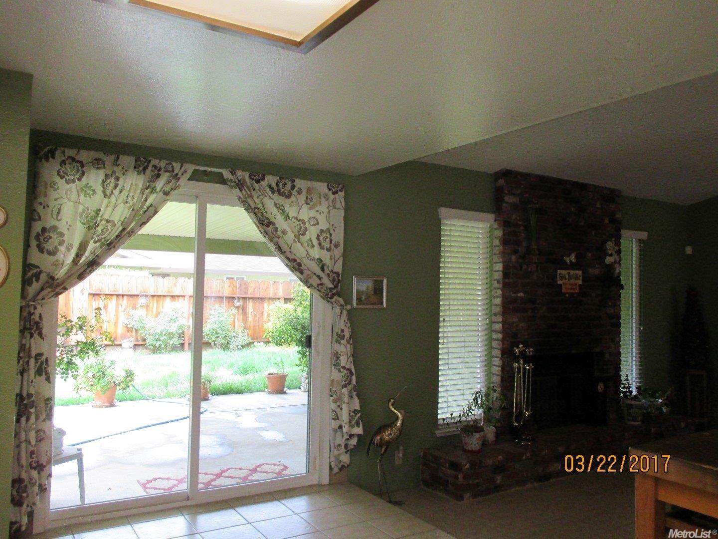2709 Lexington, Merced, CA 95340 photo 7