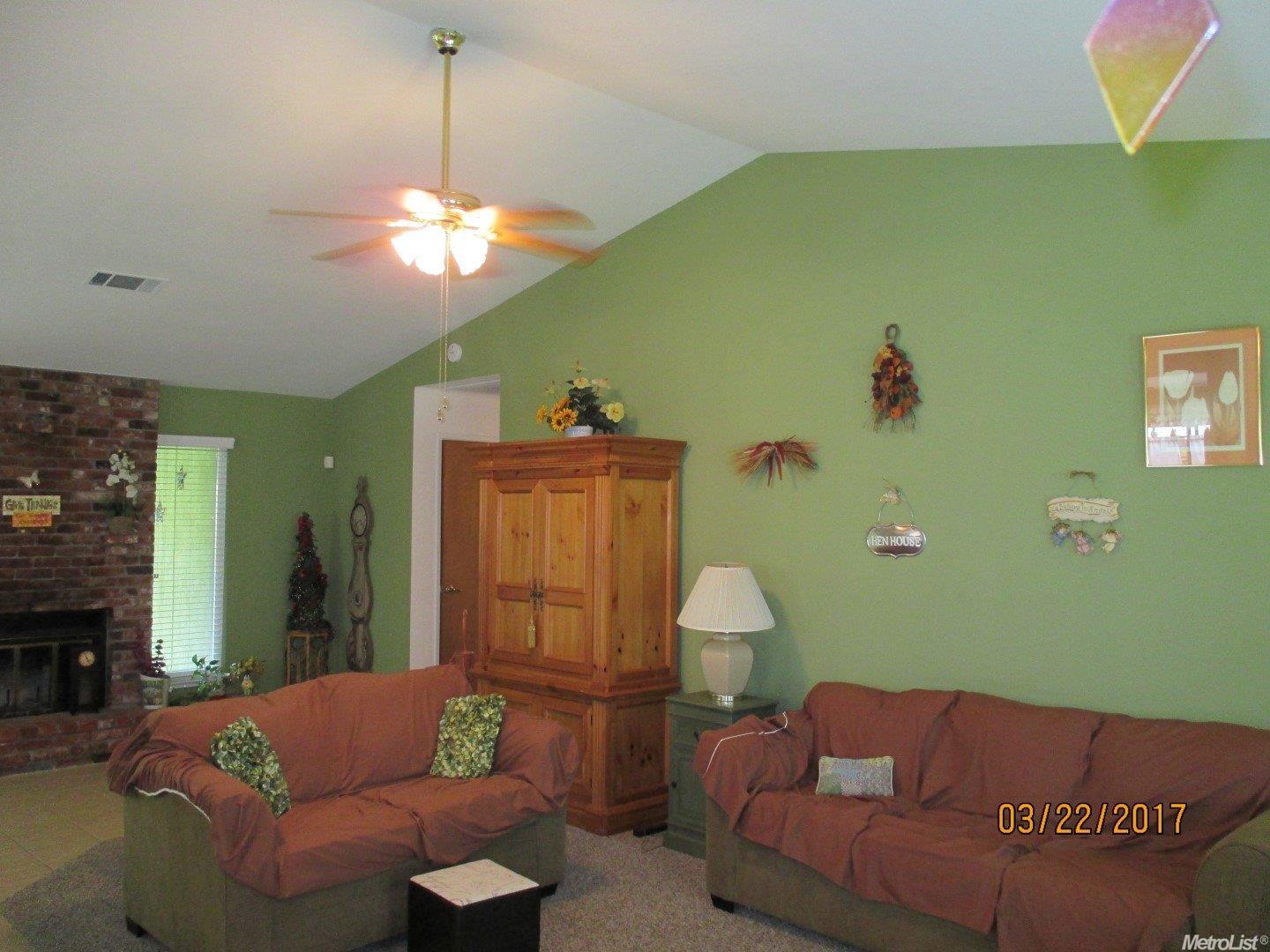 2709 Lexington, Merced, CA 95340 photo 6