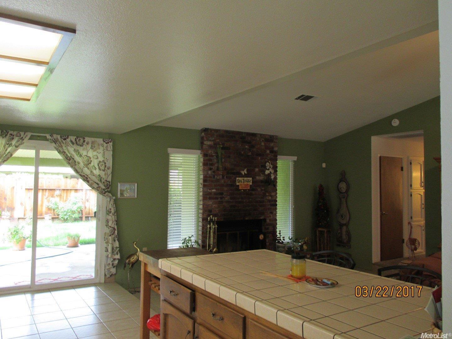 2709 Lexington, Merced, CA 95340 photo 4