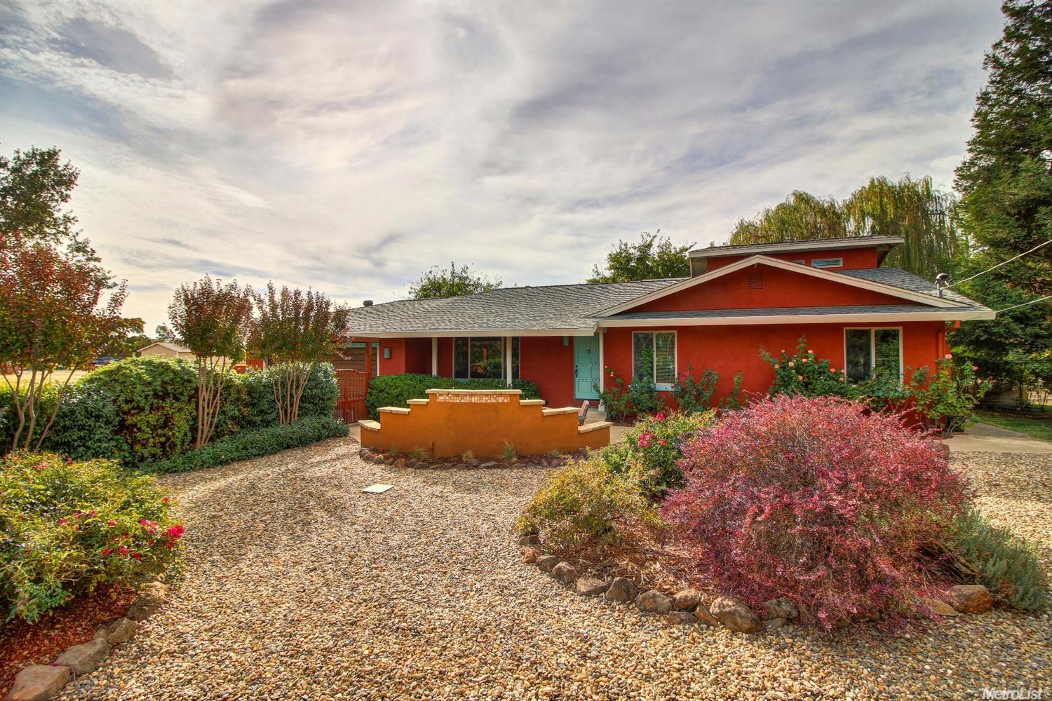10018 Davis Rd, Wilton, CA 95693 photo 1