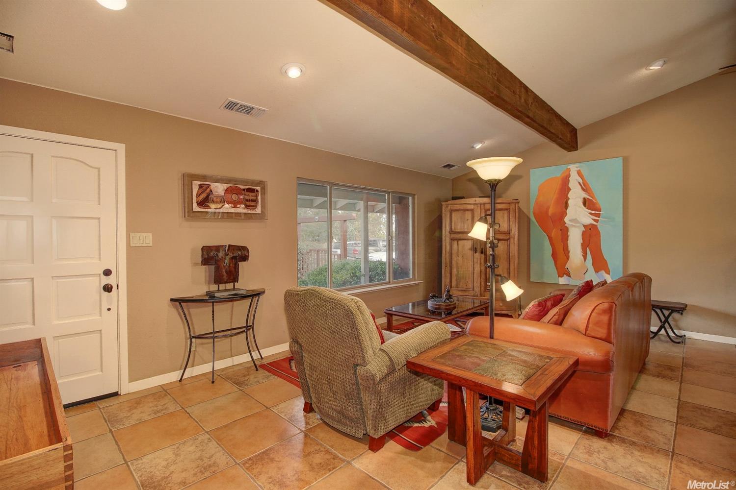 10018 Davis Rd, Wilton, CA 95693 photo 4