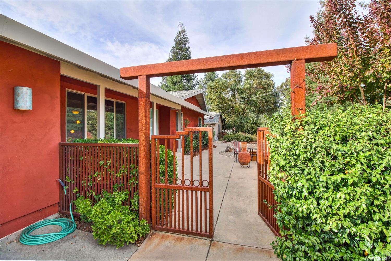 10018 Davis Rd, Wilton, CA 95693 photo 2