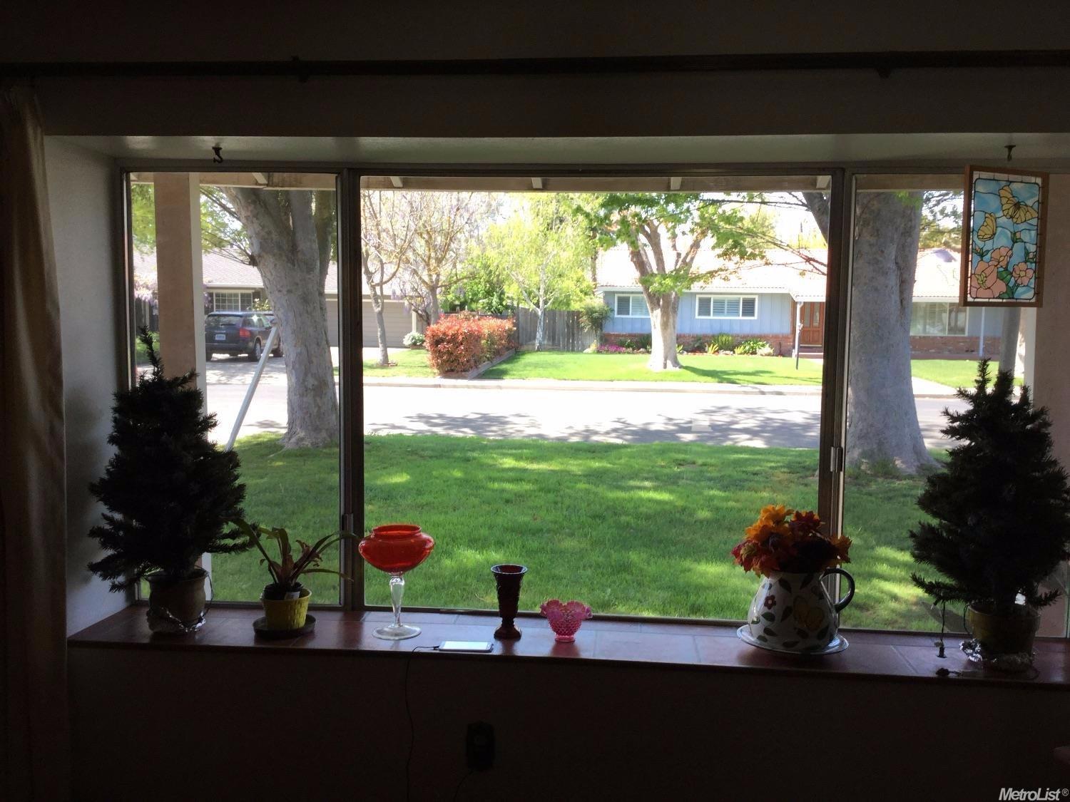 140 Sycamore Ave, Gustine, CA 95322 photo 2