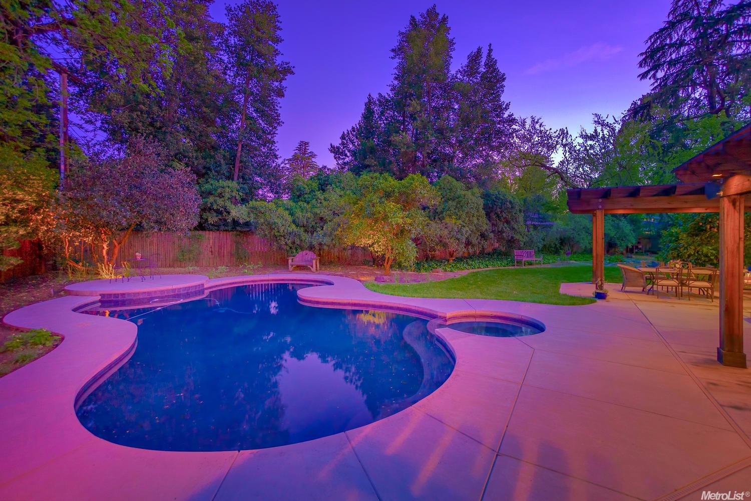 27265 Meadowbrook Dr, Davis, CA 95618 photo 3