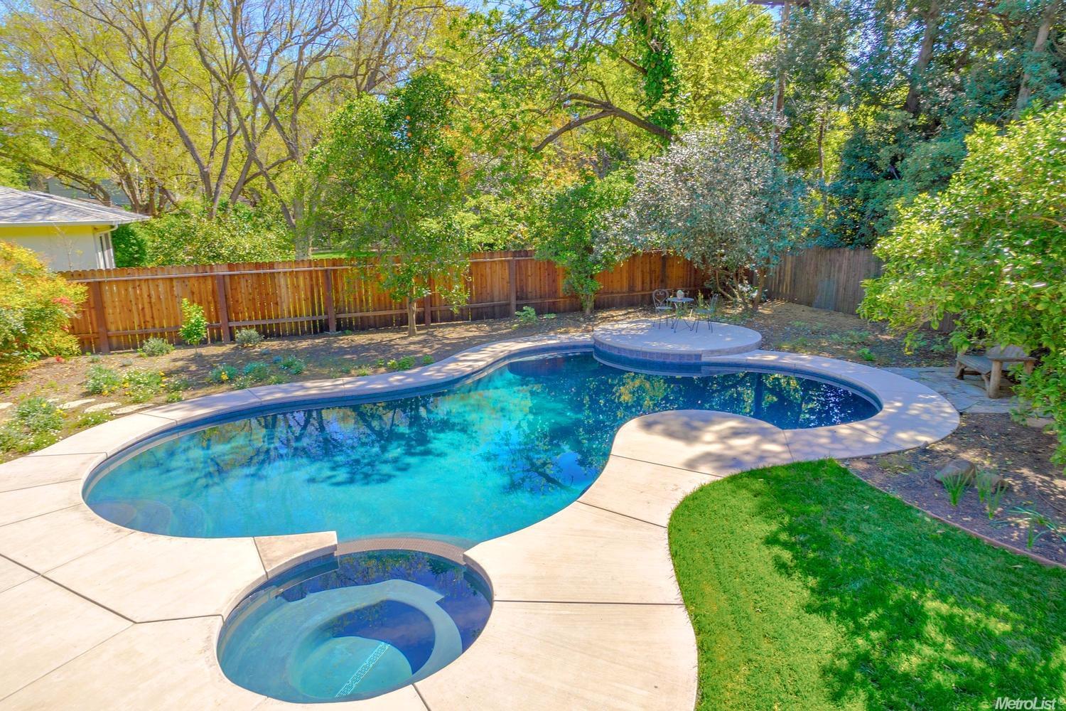 27265 Meadowbrook Dr, Davis, CA 95618 photo 35