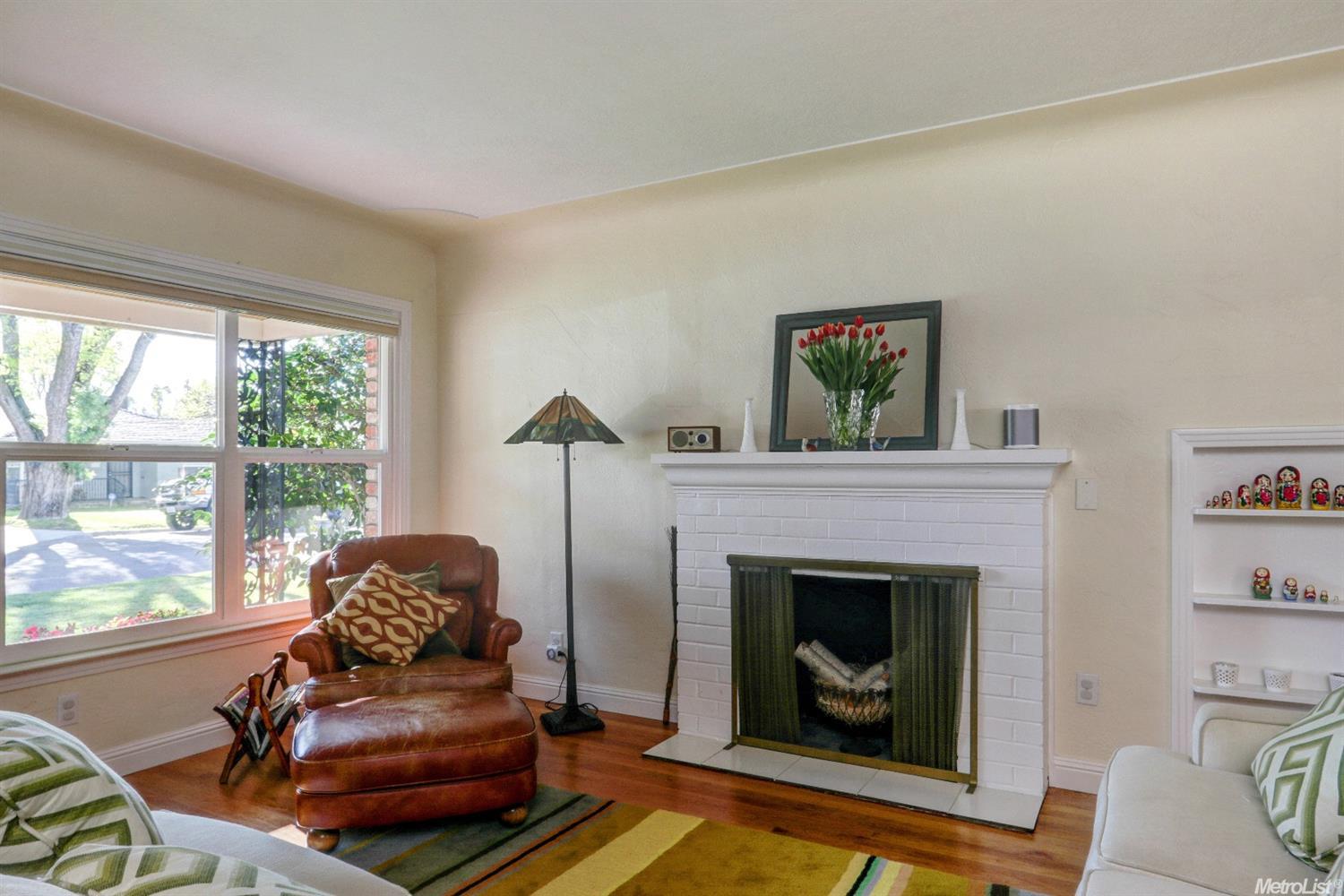 1317 Fulton St, Modesto, CA 95350 photo 8