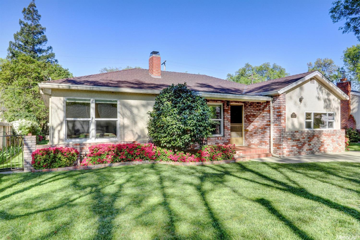 1317 Fulton St, Modesto, CA 95350 photo 1