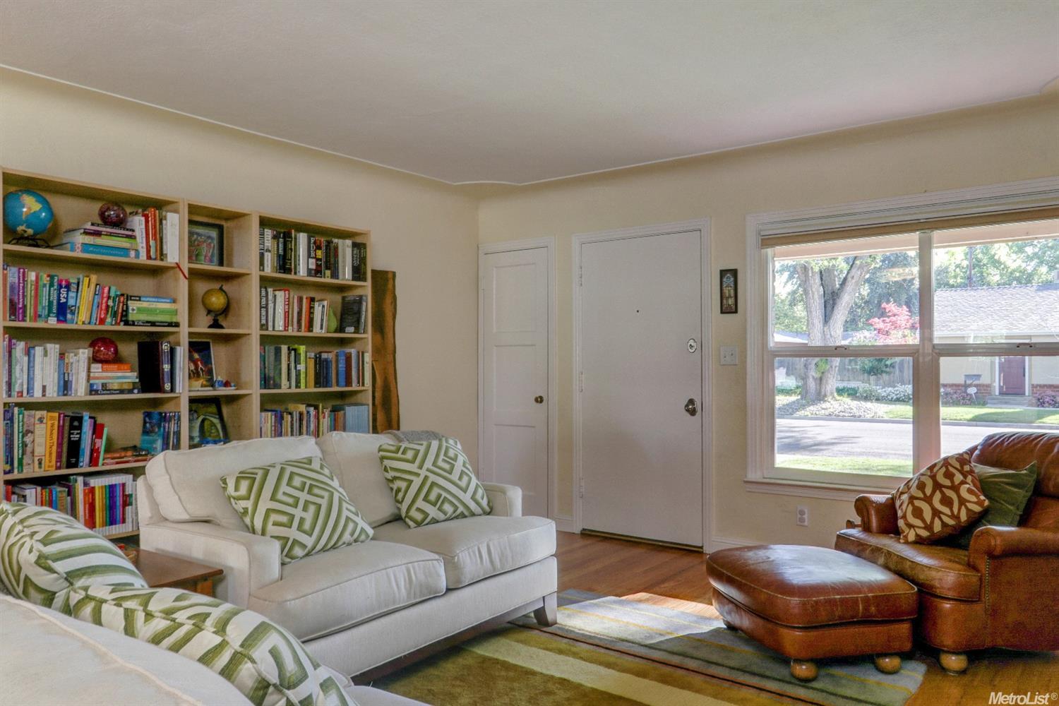 1317 Fulton St, Modesto, CA 95350 photo 7