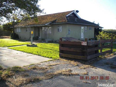 3800 Ruble, Turlock, CA 95380 photo 3