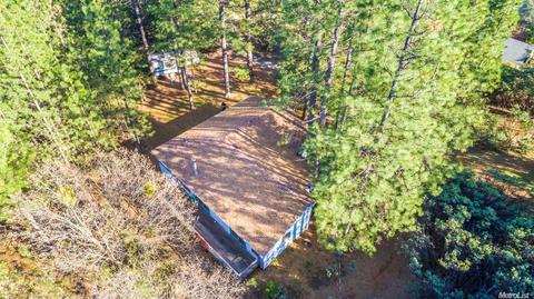 950 Loggers Trl, Colfax, CA 95713 photo 1