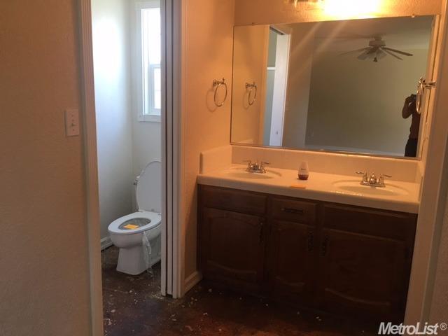 2016 Sharilyn Dr, Modesto, CA 95355 photo 13