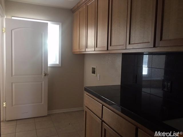2016 Sharilyn Dr, Modesto, CA 95355 photo 8