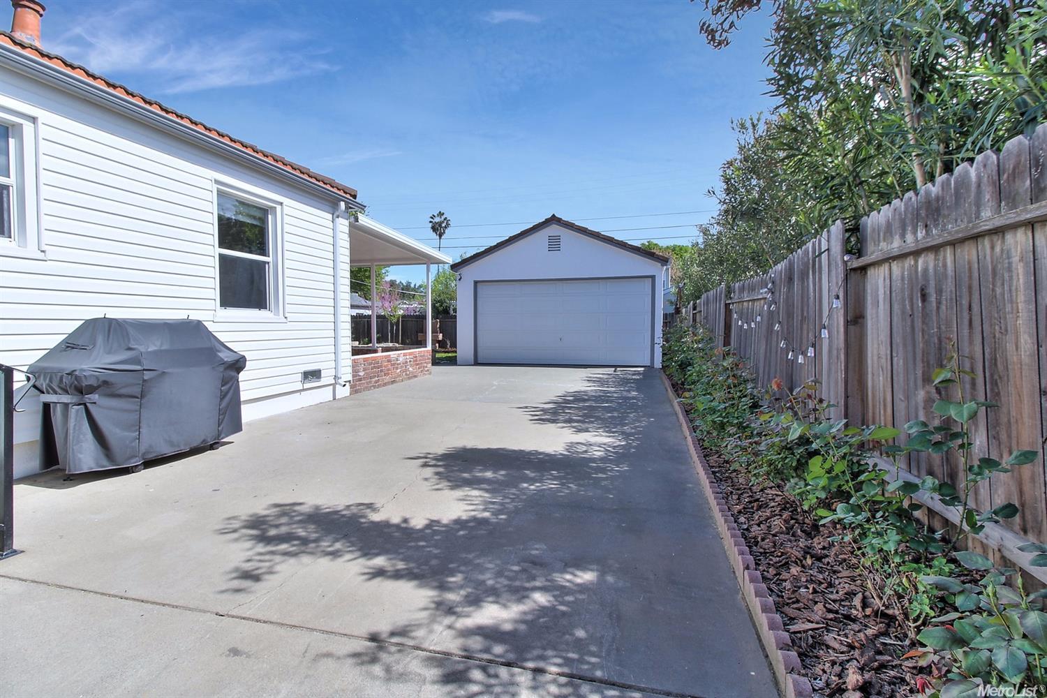47 36th Way, Sacramento, CA 95819 photo 28