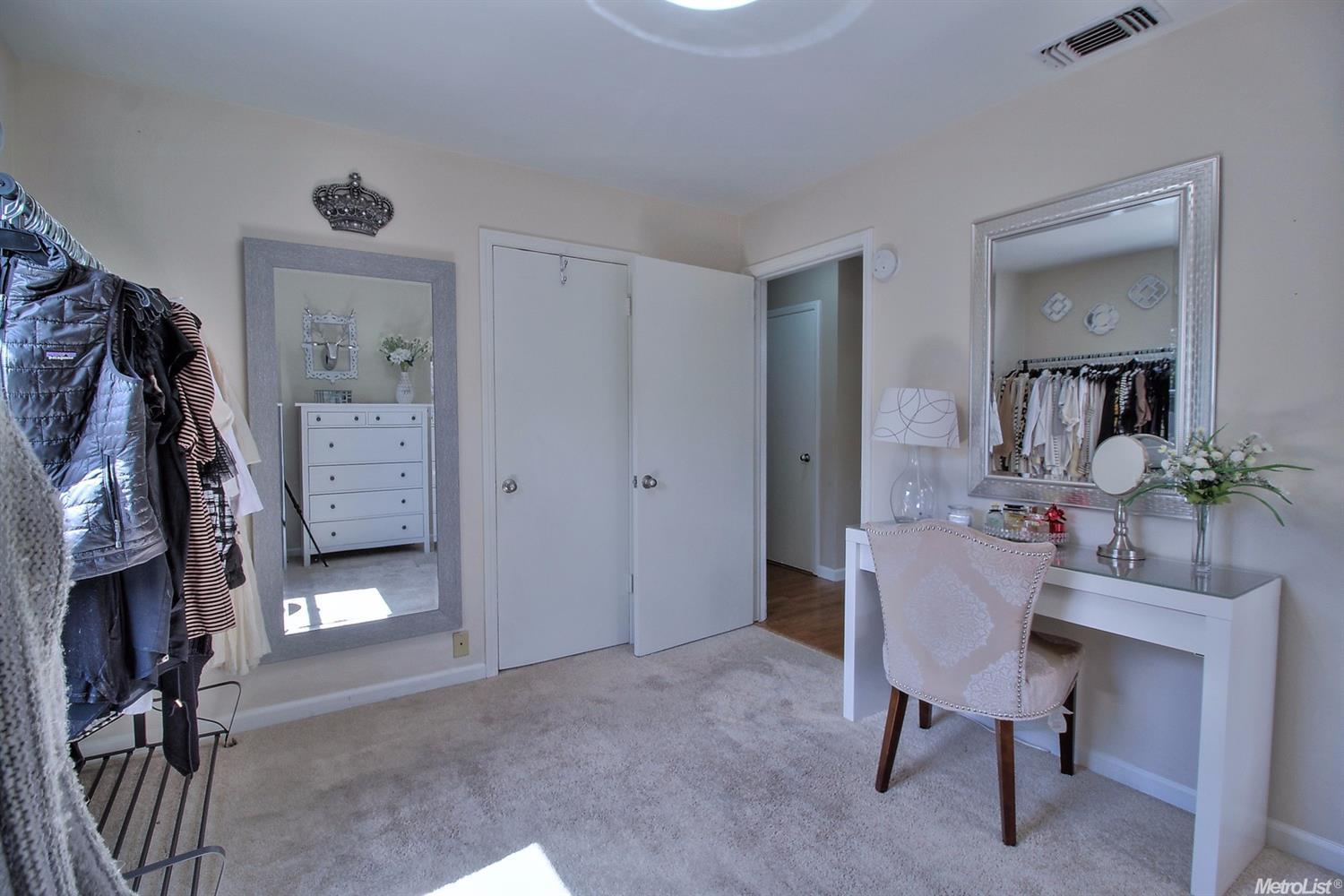 47 36th Way, Sacramento, CA 95819 photo 23