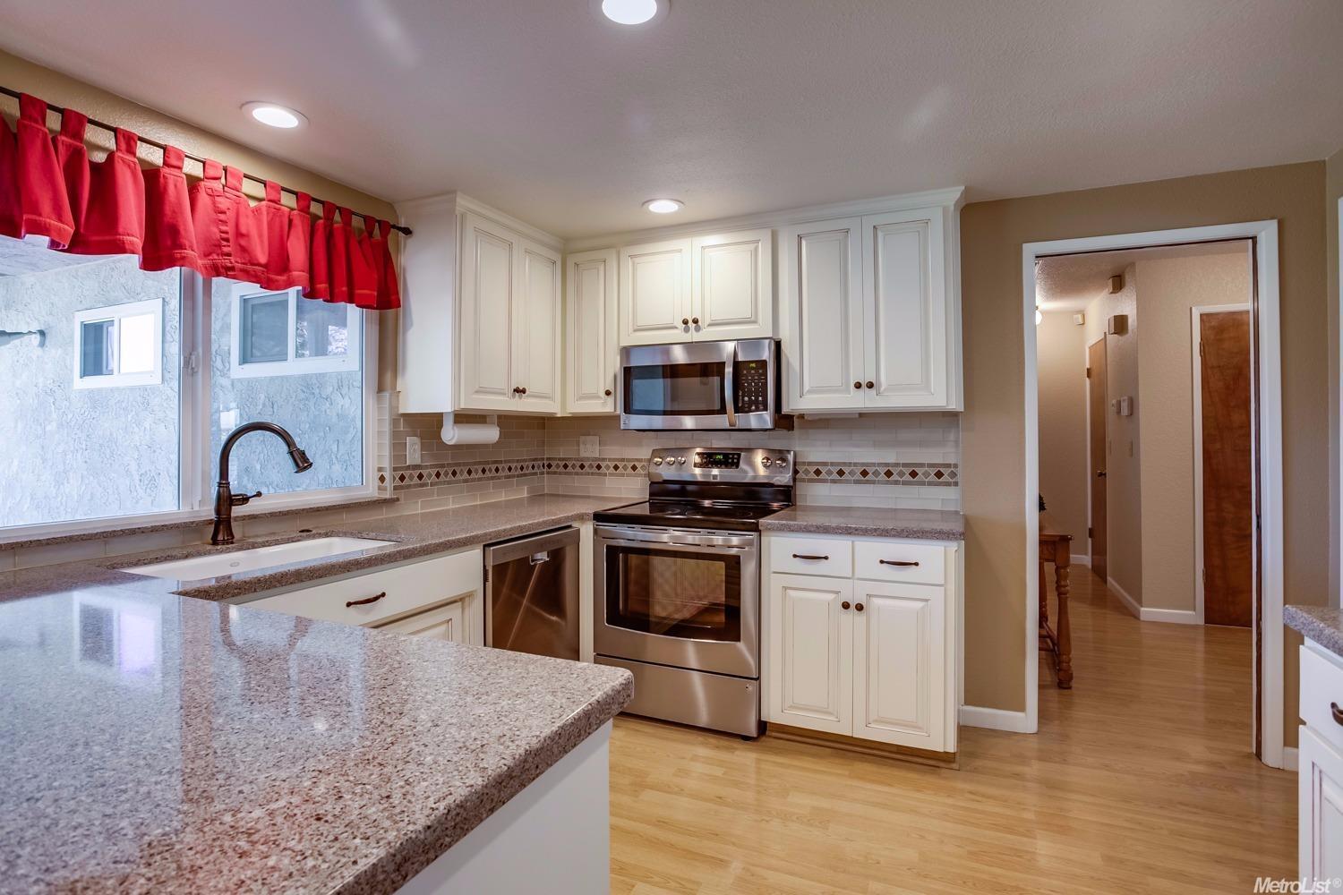 2101 Ottawa Ct, Modesto, CA 95356 photo 8