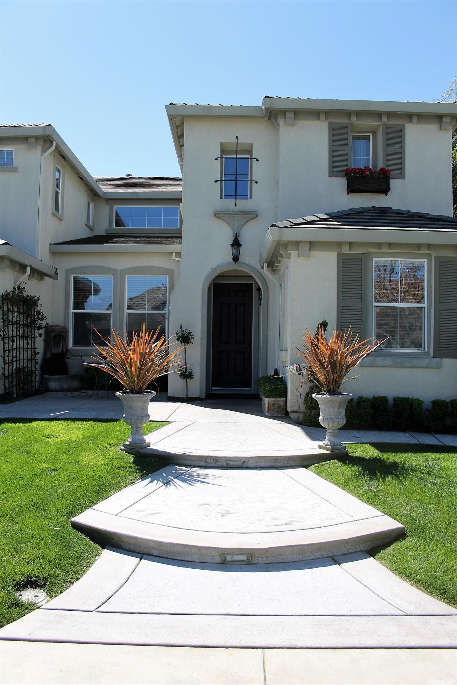 624 Bouma Ln, Ripon, CA 95366 photo 2