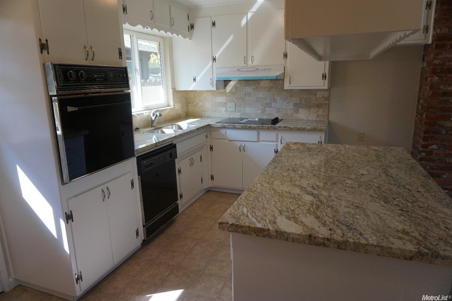 1625 Irene Ave, Modesto, CA 95355 photo 5
