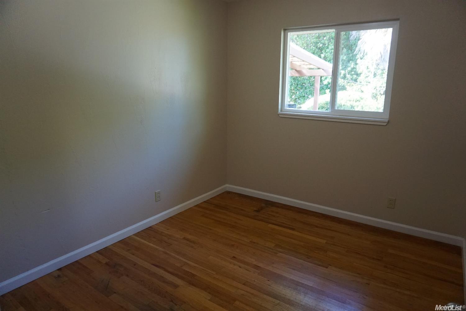 1625 Irene Ave, Modesto, CA 95355 photo 9