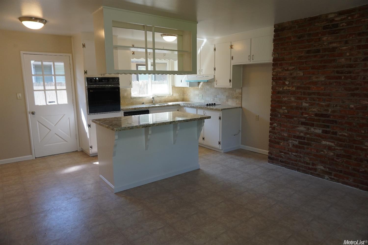 1625 Irene Ave, Modesto, CA 95355 photo 4