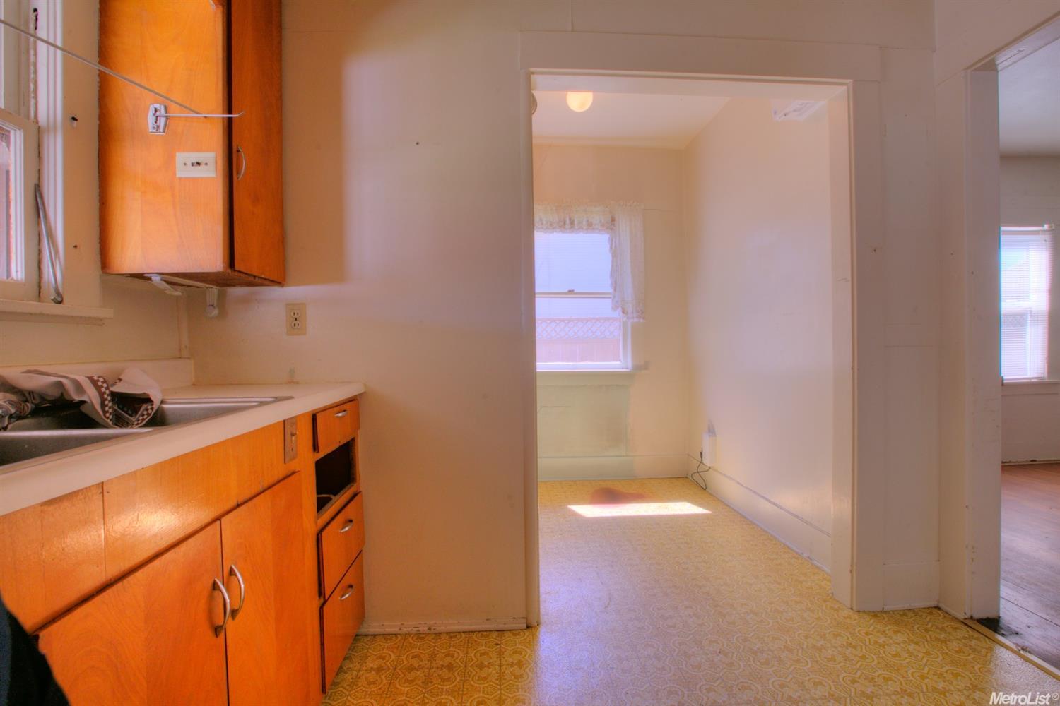 137 Sunset Blvd, Modesto, CA 95351 photo 12