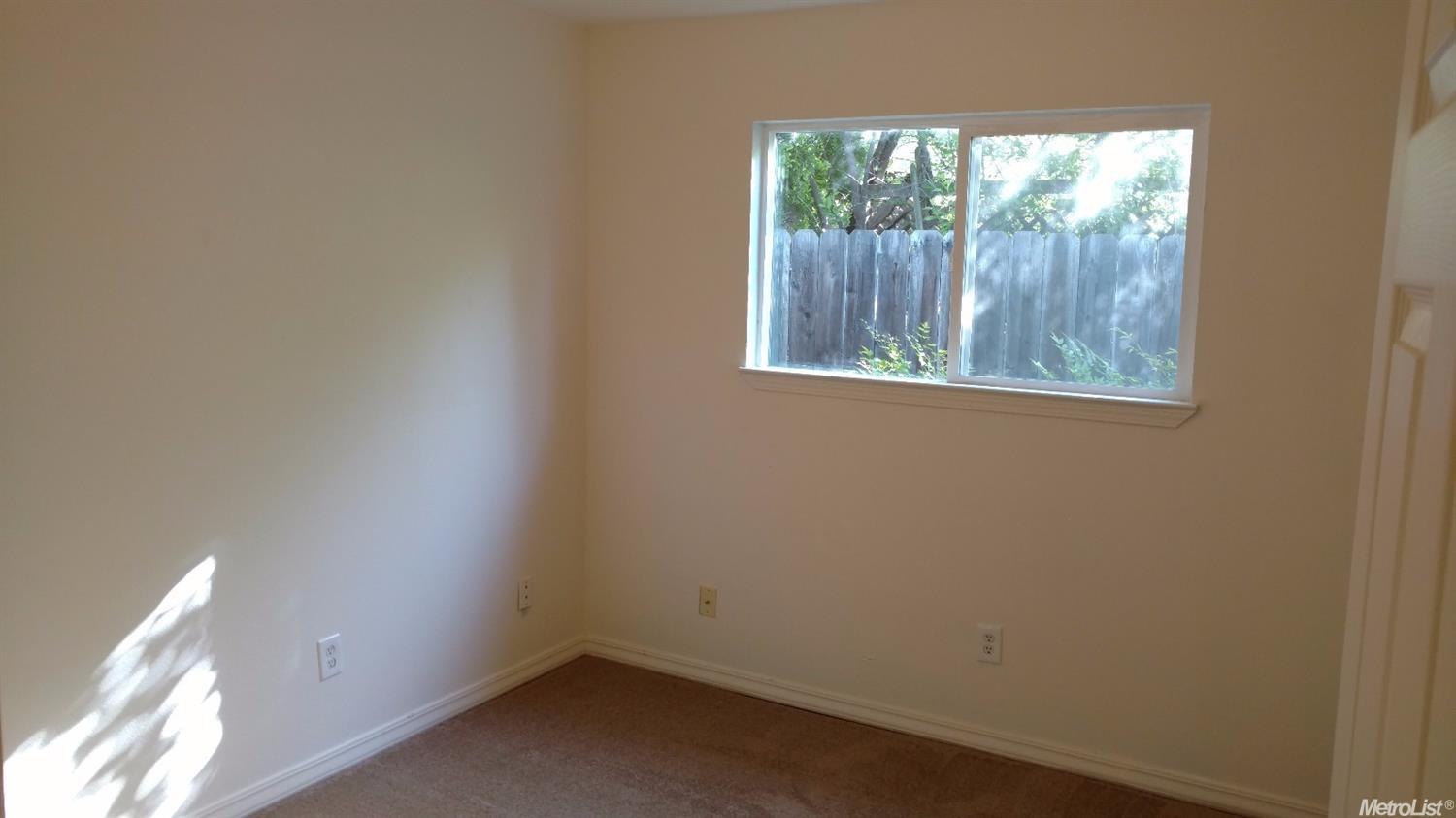 1716 Ensenada Dr, Modesto, CA 95355 photo 5