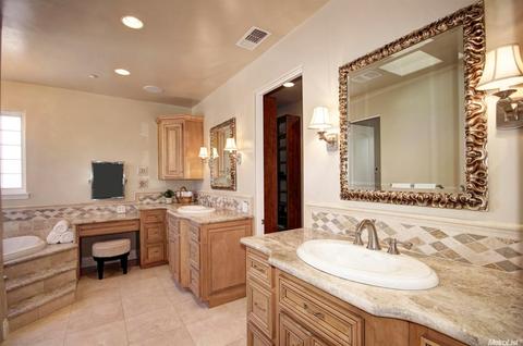 5516 Clarendon Way, Carmichael, CA 95608 photo 19