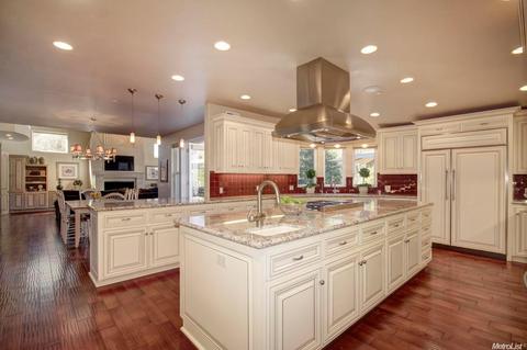 5516 Clarendon Way, Carmichael, CA 95608 photo 10