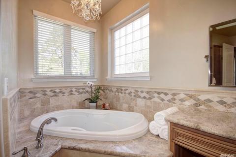 5516 Clarendon Way, Carmichael, CA 95608 photo 18