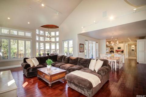 5516 Clarendon Way, Carmichael, CA 95608 photo 12