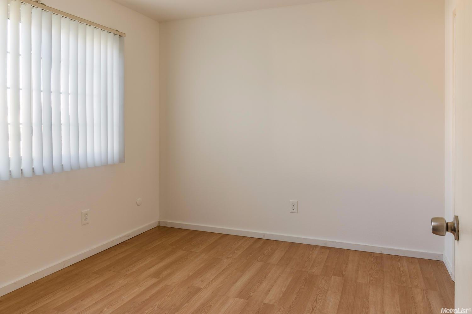 711 N Hickory Ave, Tracy, CA 95376 photo 5