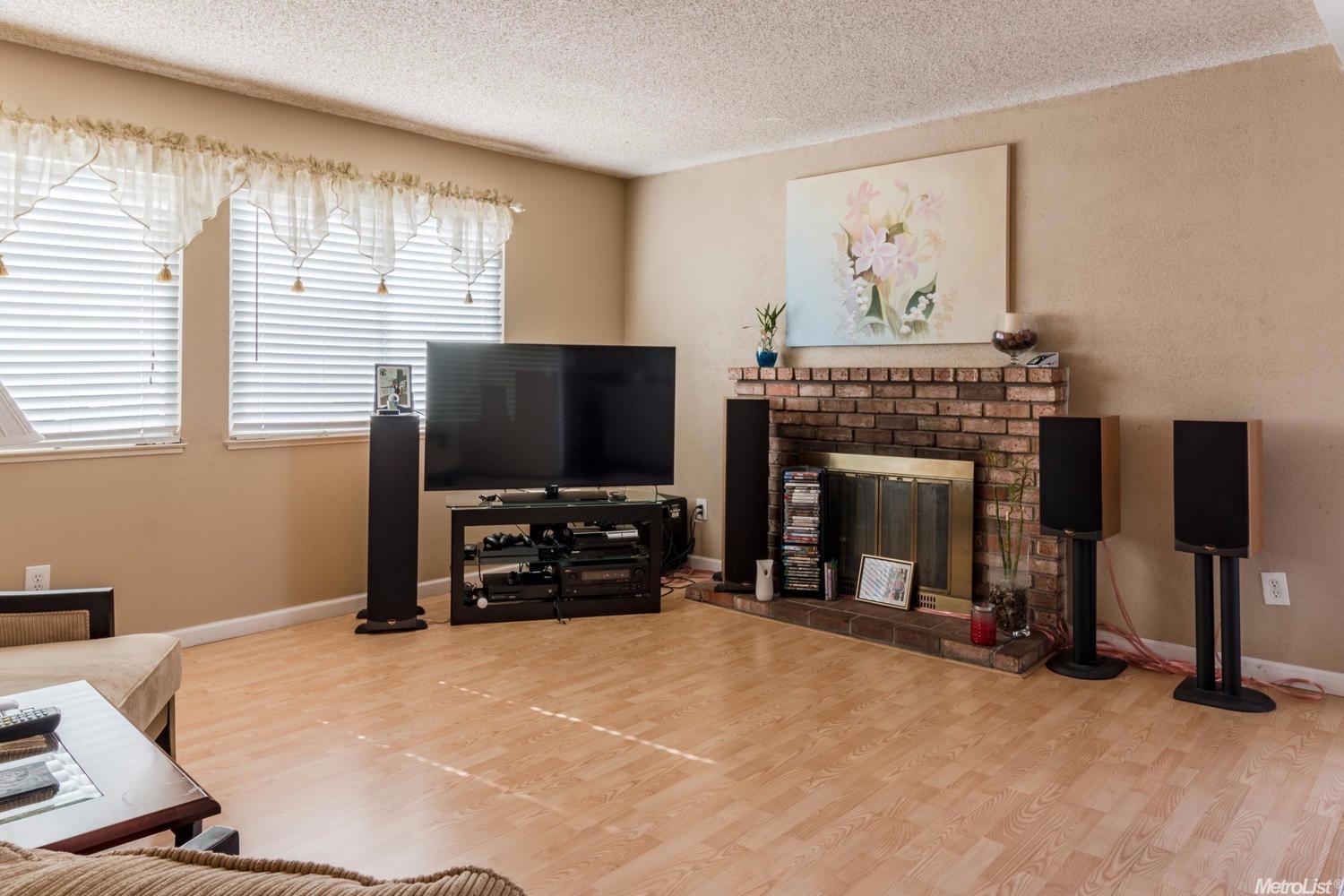 711 N Hickory Ave, Tracy, CA 95376 photo 10