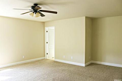 107 Pyramid Ct, Merced, CA 95341 photo 7
