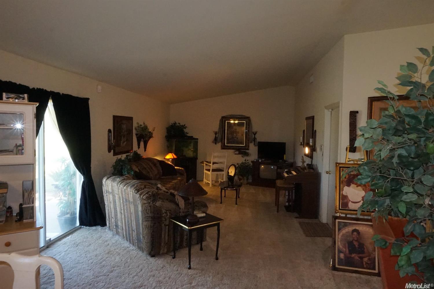 30559 Heather Ave, Madera, CA 93638 photo 9