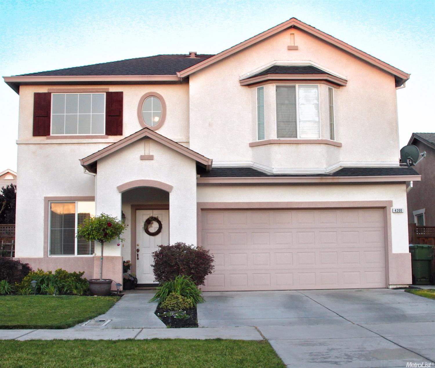4200 N Berkeley Ave, Turlock, CA 95382 photo 1