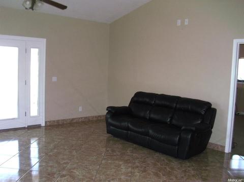 3482 E Collier Rd, Acampo, CA 95220 photo 3