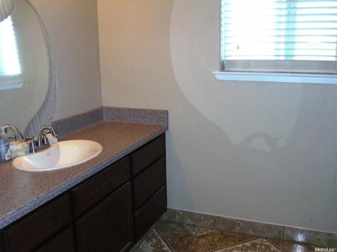 3482 E Collier Rd, Acampo, CA 95220 photo 16