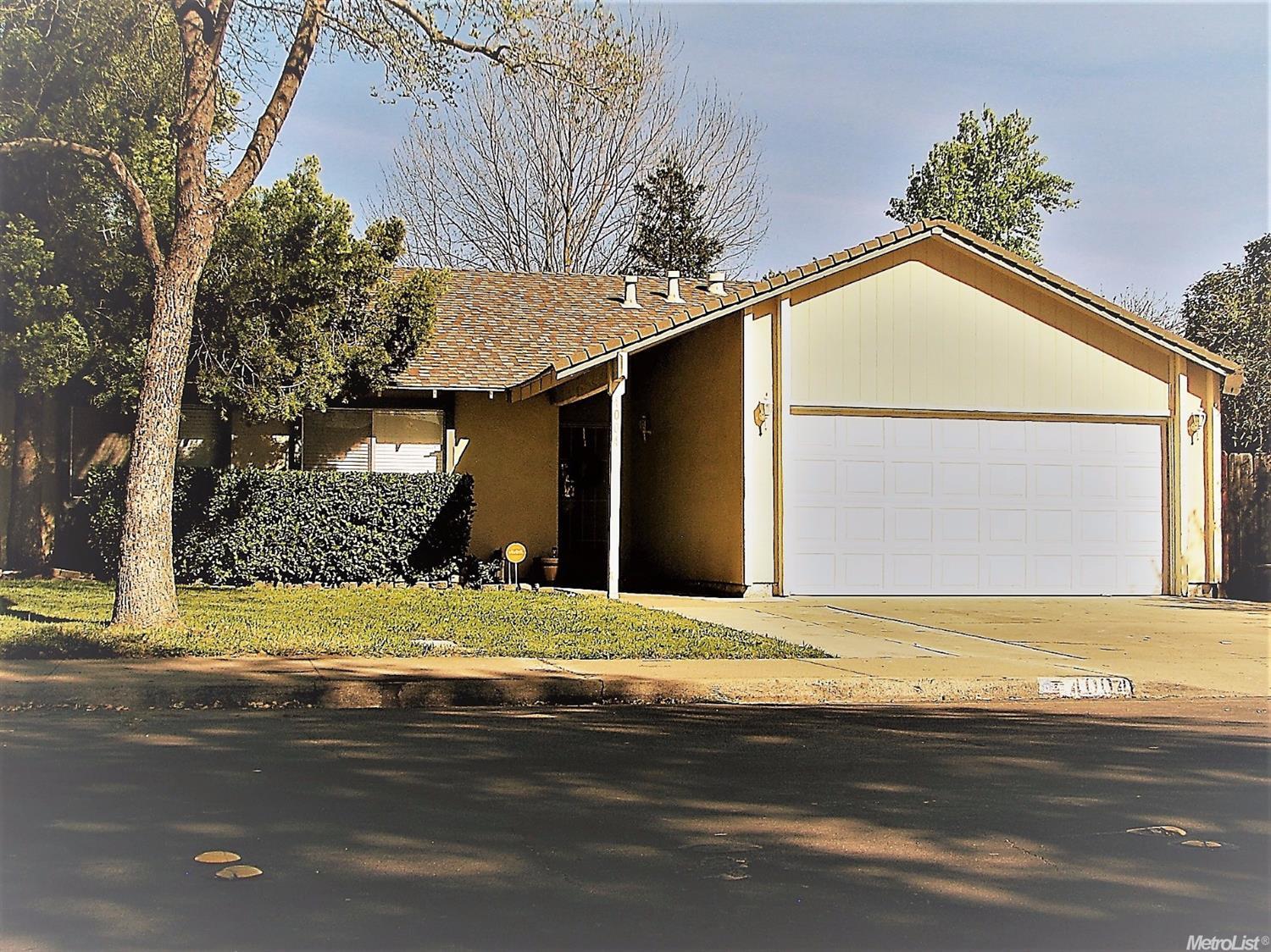 4004 Blue Bird Dr, Modesto, CA 95356 photo 1