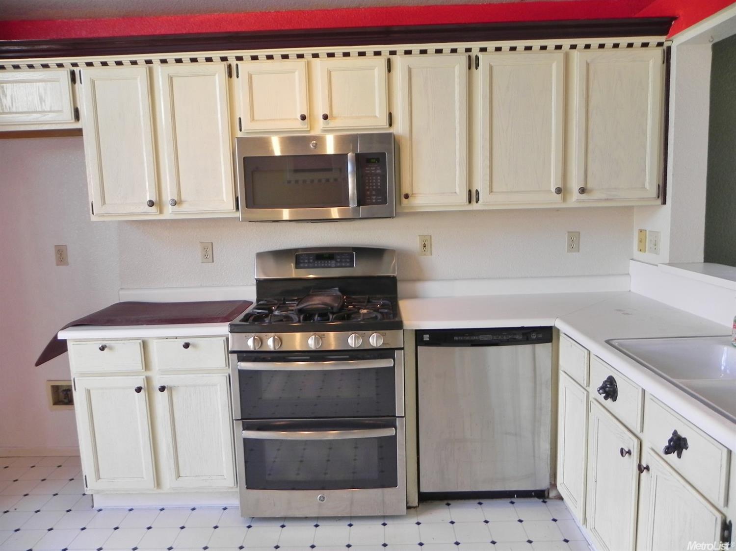 709 Fall River Dr, Modesto, CA 95351 photo 4