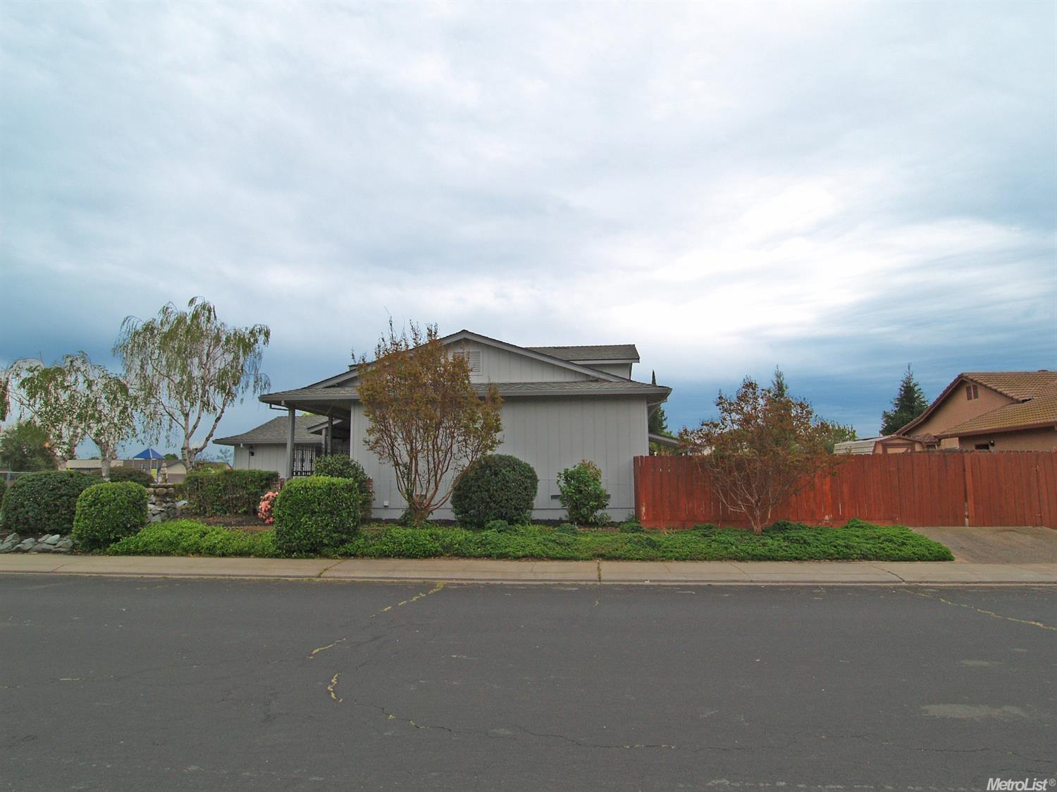 1691 London Ave, Manteca, CA 95336 photo 3