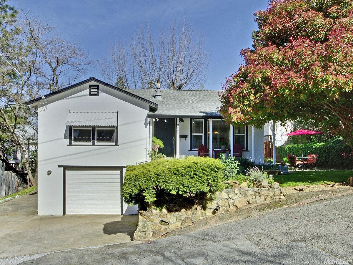 3099 Roosevelt St, Placerville, CA 95667 photo 2