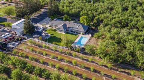 17092 Mello Rd, Ripon, CA 95366 photo 2