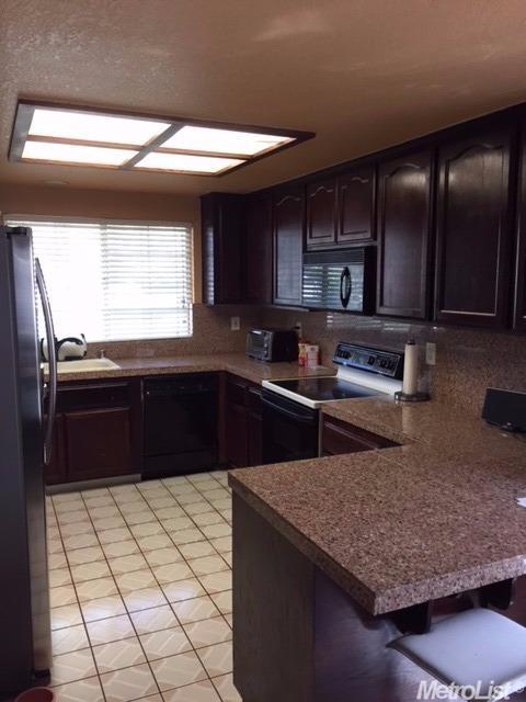 1708 Grassland Way, Modesto, CA 95358 photo 5