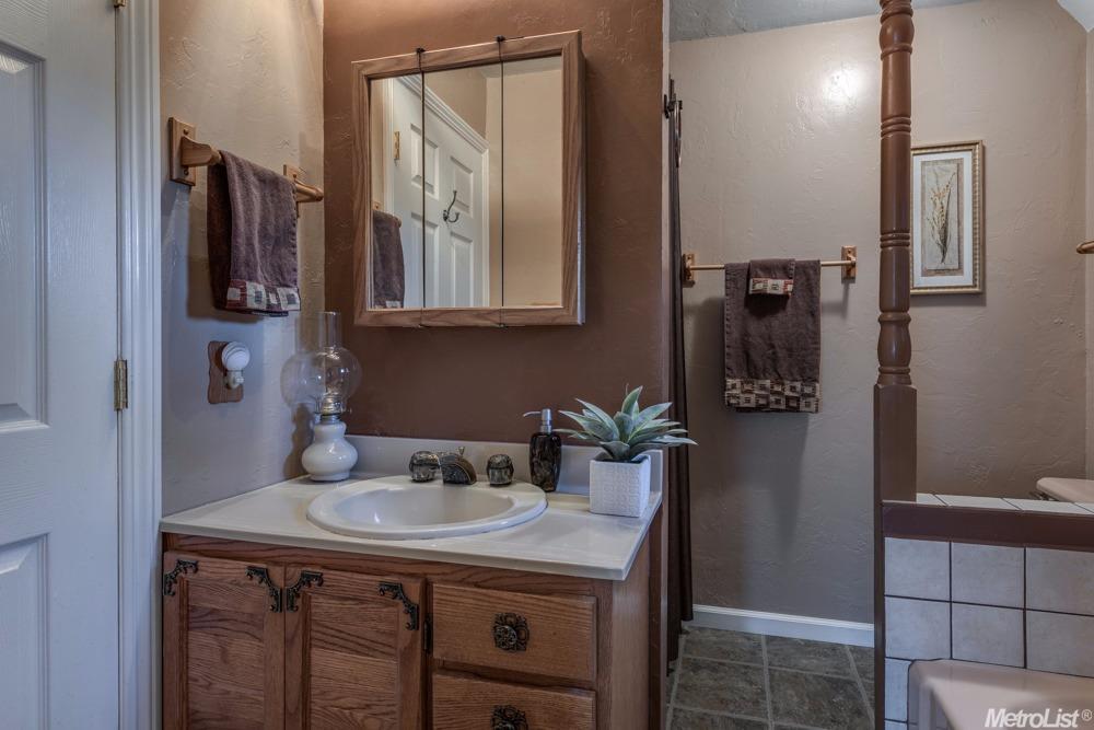 2561 Crowdis Ln, Rescue, CA 95672 photo 20