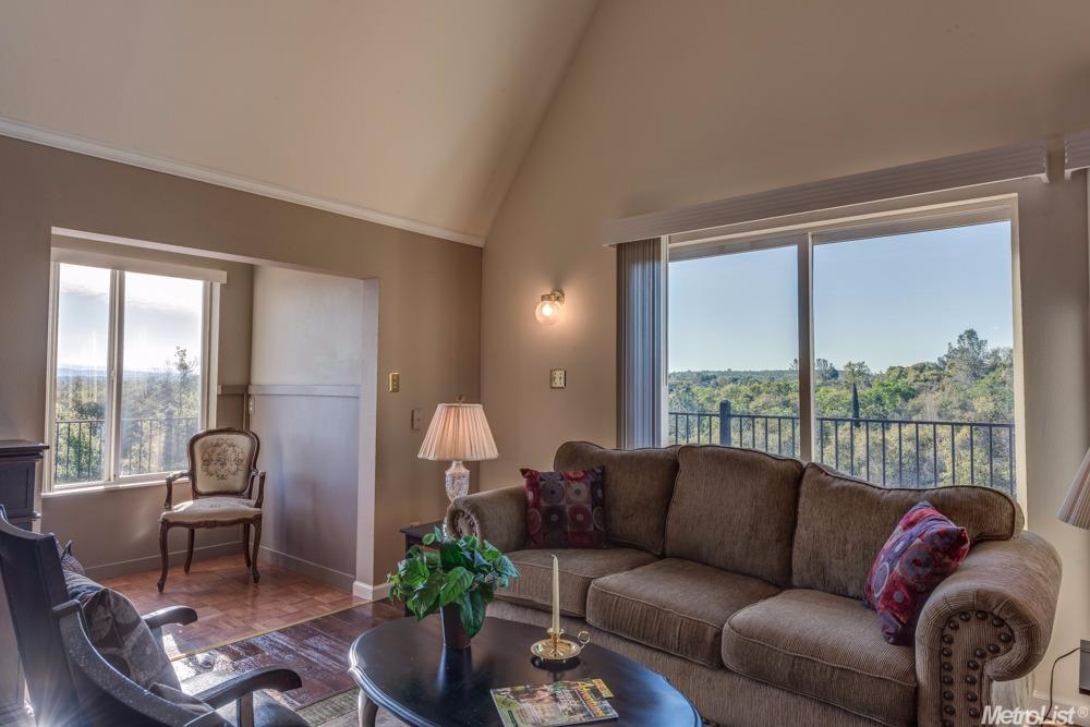 2561 Crowdis Ln, Rescue, CA 95672 photo 7